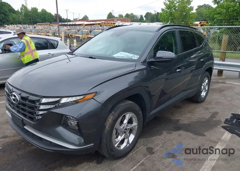 2022 Hyundai Tucson Sel z USA, uszkodzony, nr VIN 5NMJBCAE7NH118998